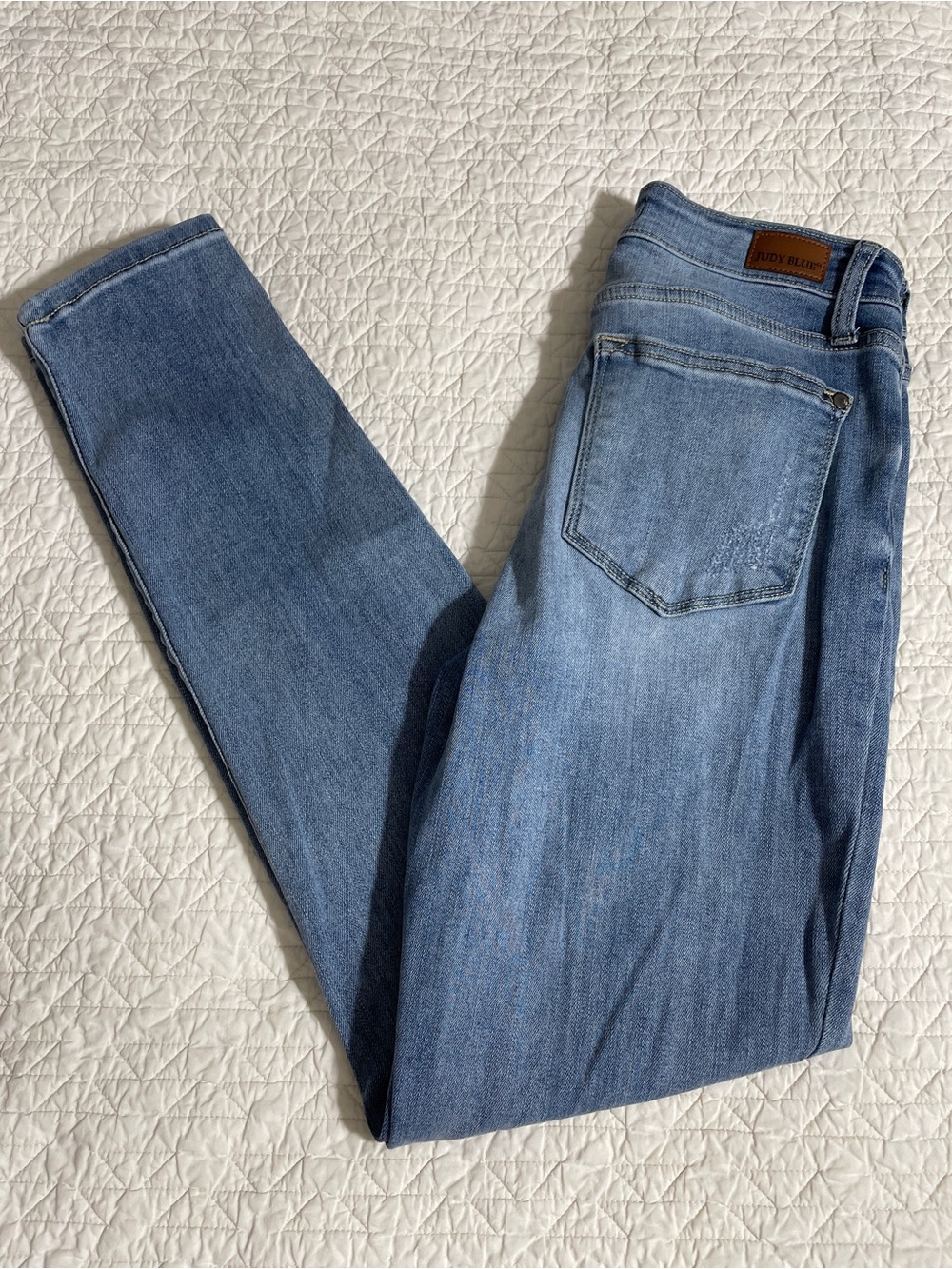 Judy Blue Women’s Skinny Jeans in Light Denim Blue